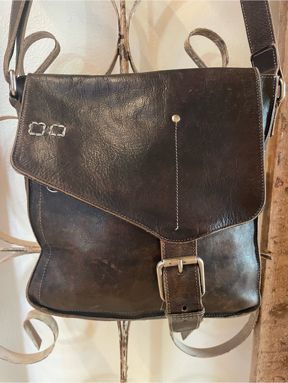 BED STU Dark Brown rustic Leather VENICE BEACH Crossbody Bag
